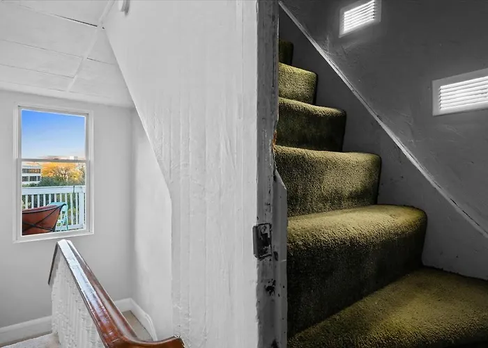 Holiday home A Million Dollar View And Off Street Parking *
