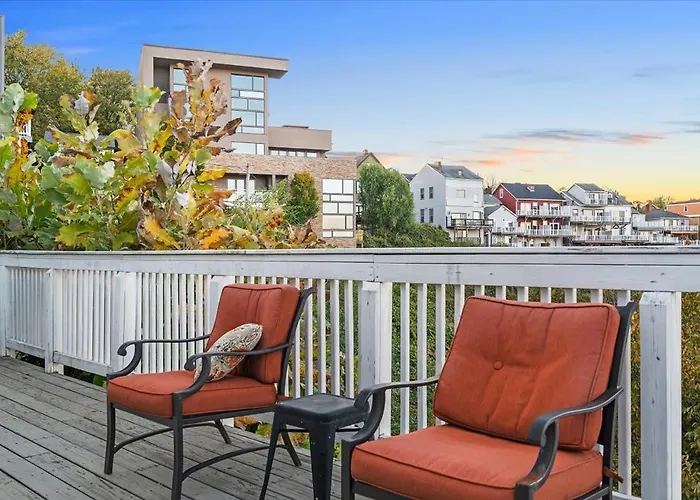 A Million Dollar View And Off Street Parking Holiday home *