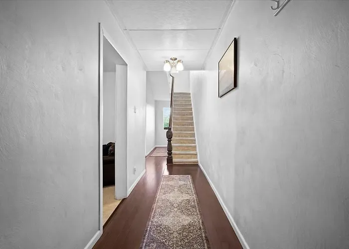 A Million Dollar View And Off Street Parking Holiday home Pittsburgh